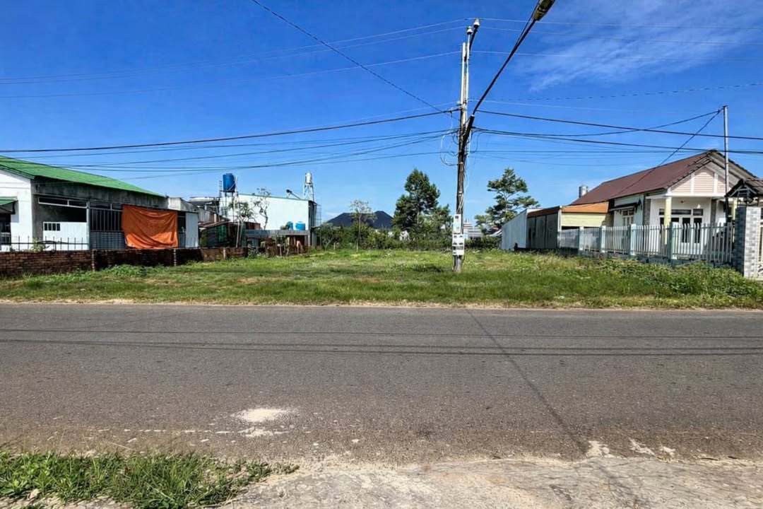 Đất nền Mặt tiền Phùng Hưng Bảo Lộc 451m² - Tiềm năng tăng giá vượt trội!