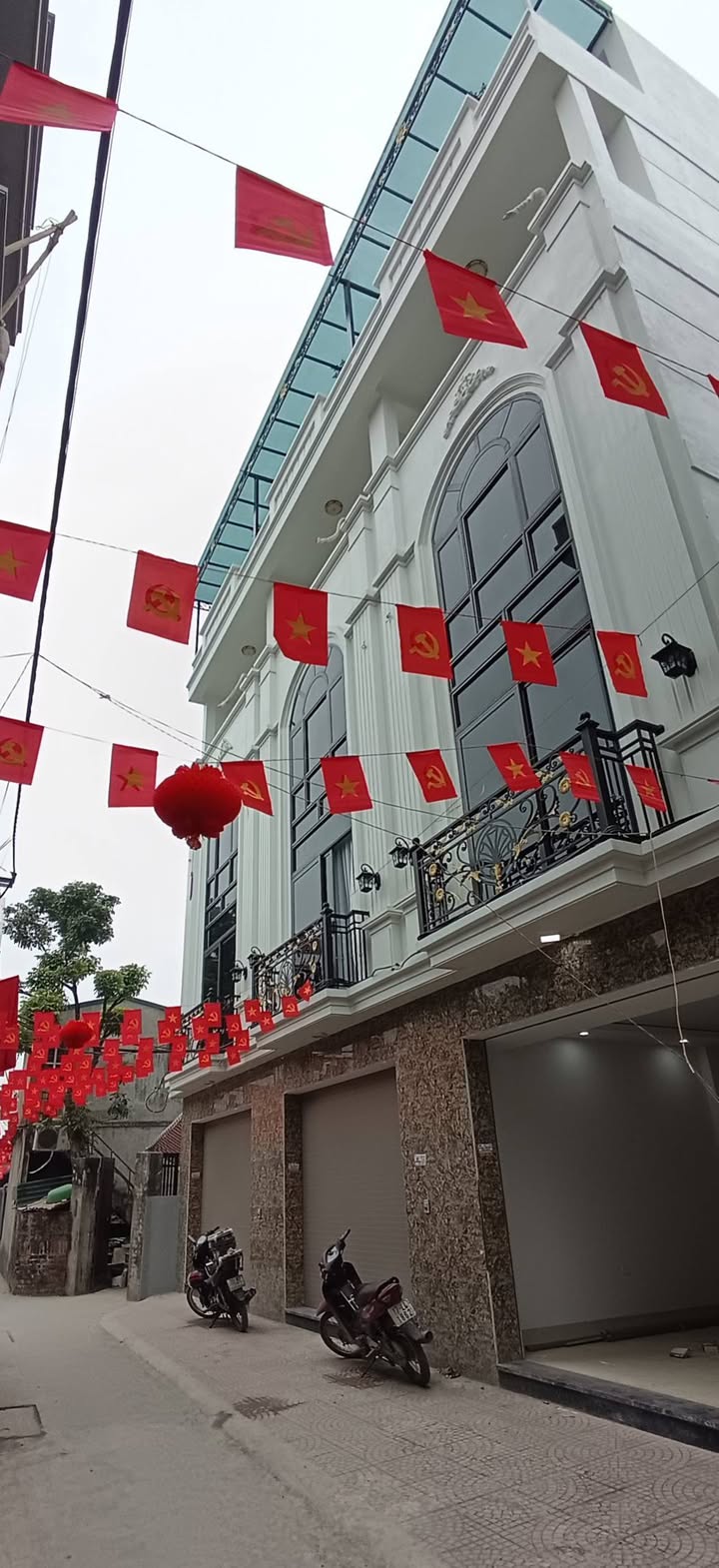 Nhà Mặt Tiền Kinh Doanh 60m² Đại Thành, Quốc Oai - Ô Tô Vào Nhà