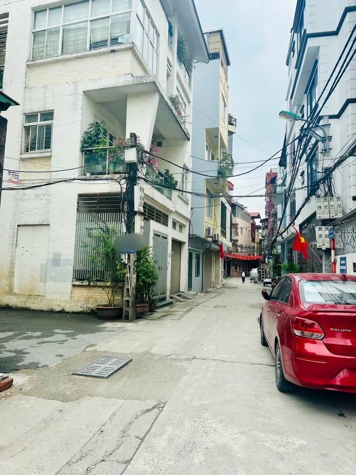 Bán đất Tây Mỗ 80m² giá 9.84 tỷ - Sổ đỏ chính chủ, ngõ rộng!