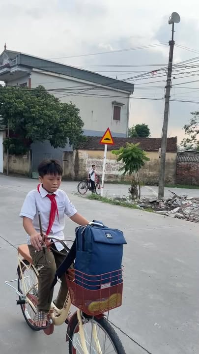 Đất Nền Lô Góc Ngã 4, Bình Giang, Hải Dương - 121m²