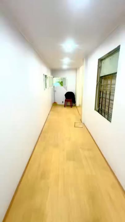 Nhà Riêng 40m² 4 Tầng, Sân Rộng 20m² - Ngõ 80 Chùa Láng, Đống Đa