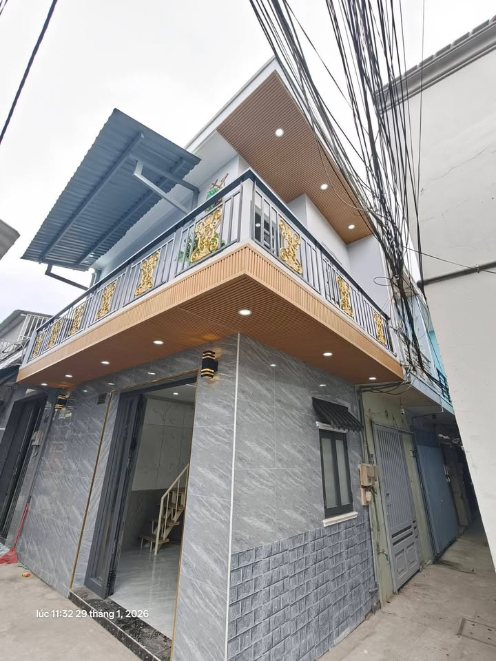 Nhà Góc 3.3x5.5m Xã Bình Hưng, TP.HCM - Giá 1.35 Tỷ