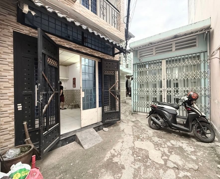Nhà Phố Nguyễn Văn Đậu Bình Thạnh 4 tỷ - Vị trí đẹp, hẻm thông!