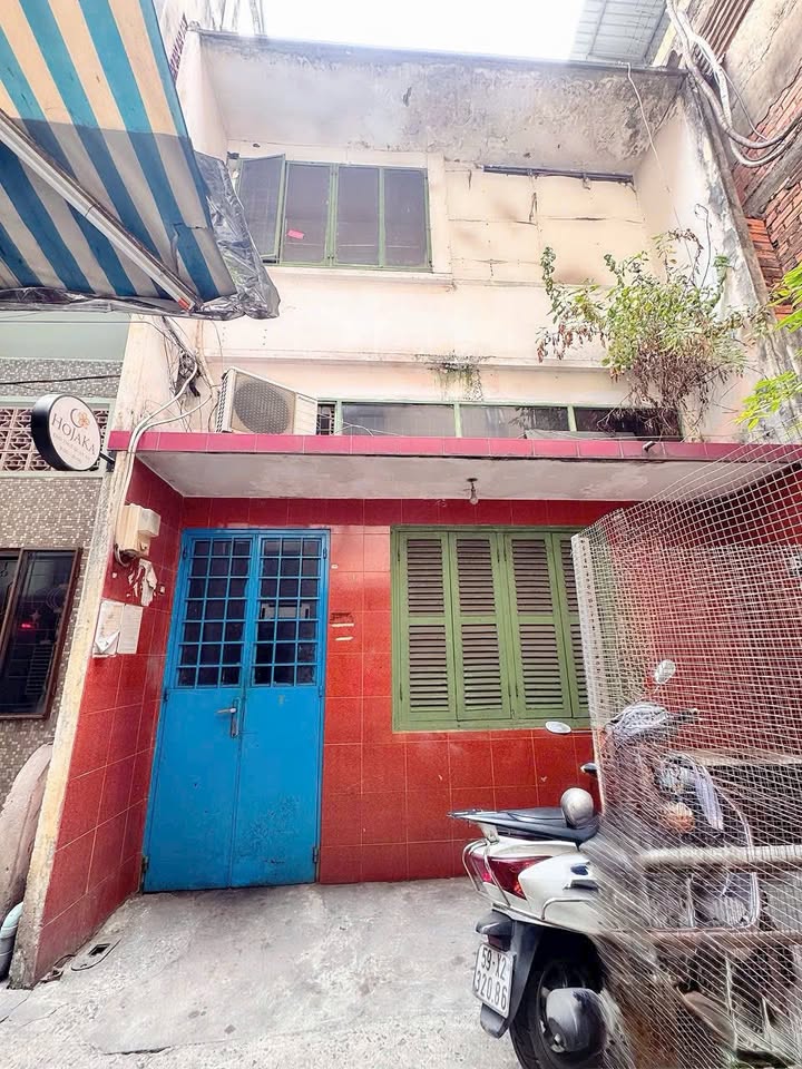 Bán Gấp Nhà Mặt Tiền Hẻm Xe Hơi Cô Giang, Quận 1 - 85m², Giảm 3 Tỷ!
