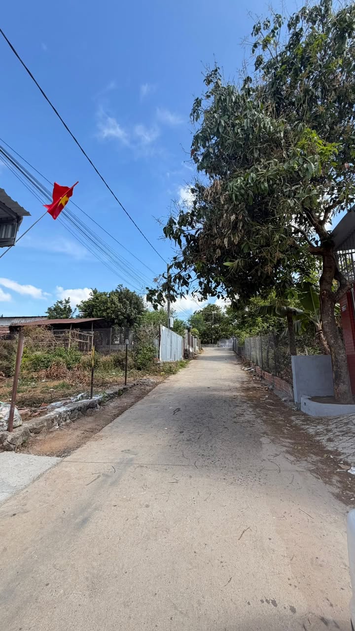 Đất thổ cư 230m² hẻm 99 Tạ Quang Bửu, Buôn Ma Thuột - Giá 1.55 tỷ