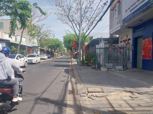 Đất Vàng Đường Hà Huy Tập, Bà Rịa - Sổ Đỏ, Vị Trí Trung Tâm 105m²