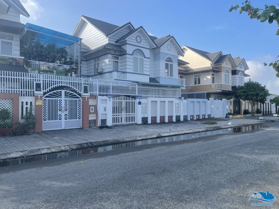 Bán Biệt Thự Song Lập An Bình, Rạch Giá - 190m² Sổ Hồng