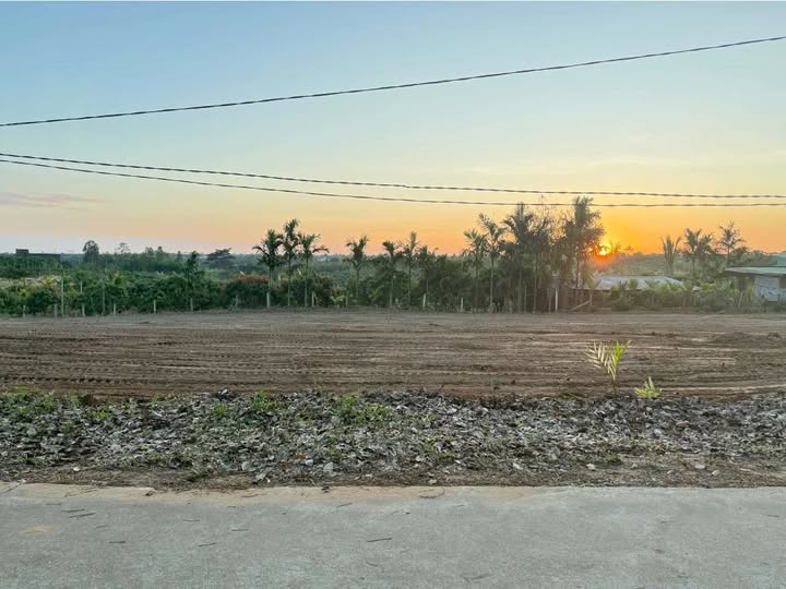 Đất nền Phú Xuân Krông Năng 200m² giá 4.76 tỷ - Sổ đỏ chính chủ