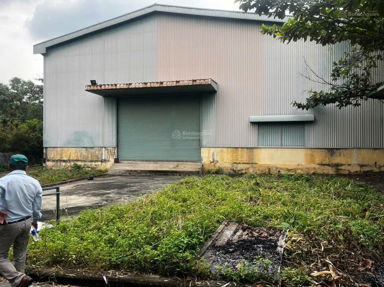 Kho 15.000m² Thủ Dầu Một - Hoạt động ngay, container thoải mái!