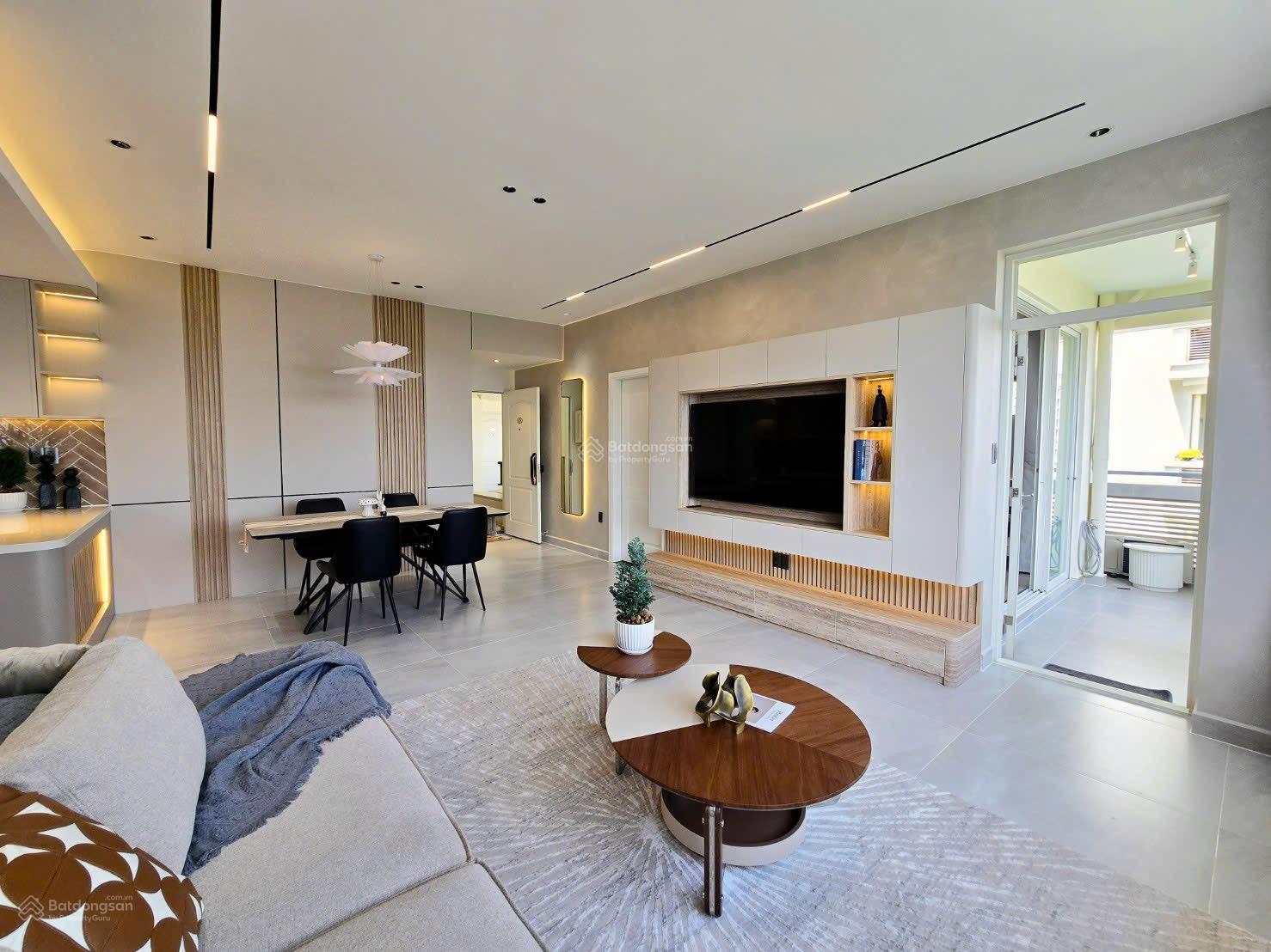 Căn hộ Phú Mỹ Hưng Q7 131m² giá 35 triệu - View sông cực thoáng!