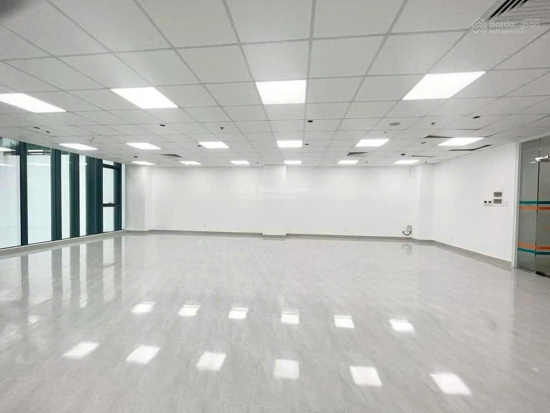 Văn phòng Phổ Quang Tân Bình 170m² giá 39 triệu - Vị trí trung tâm!
