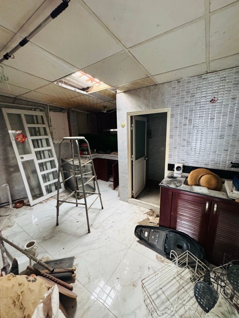 Nhà Hẻm 5m Phan Anh 72m² (4x18m) - Giá 5.28 Tỷ, Sẵn Sàng Xây Mới