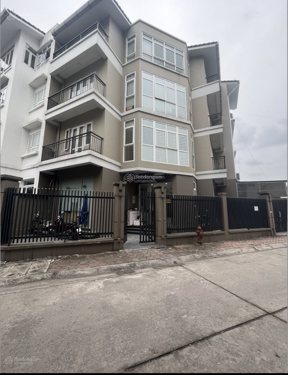 Thuê văn phòng Lĩnh Nam 100m² giá 10 triệu - Vị trí trung tâm!