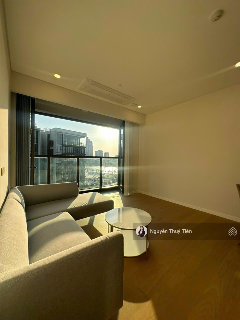 Cho thuê căn hộ The Galleria 90m² tầng cao, view thoáng, đủ nội thất