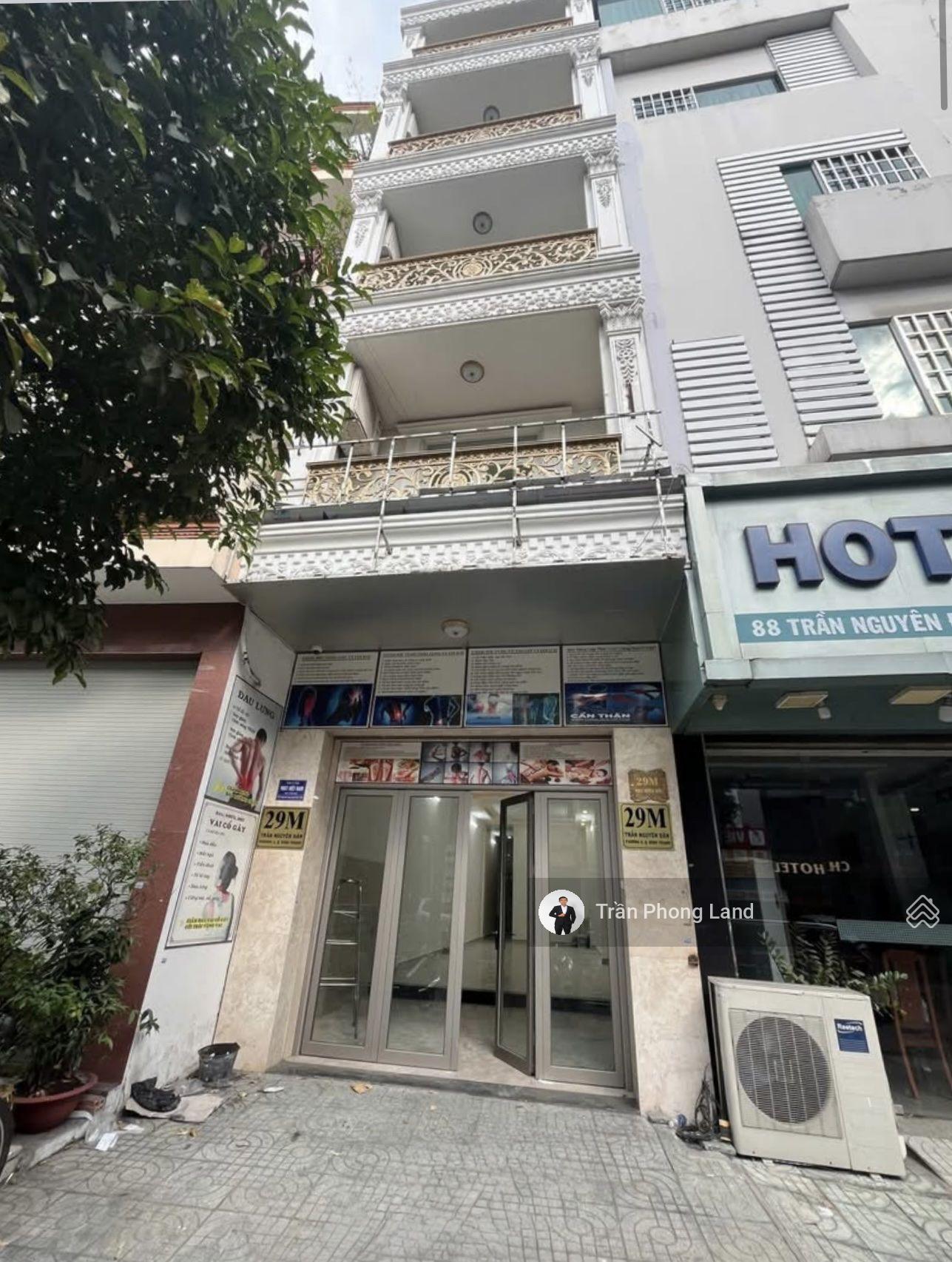 Cho thuê nhà mặt tiền 90 Trần Nguyên Đán, Bình Thạnh - 80m², 1T4L, Thang Máy