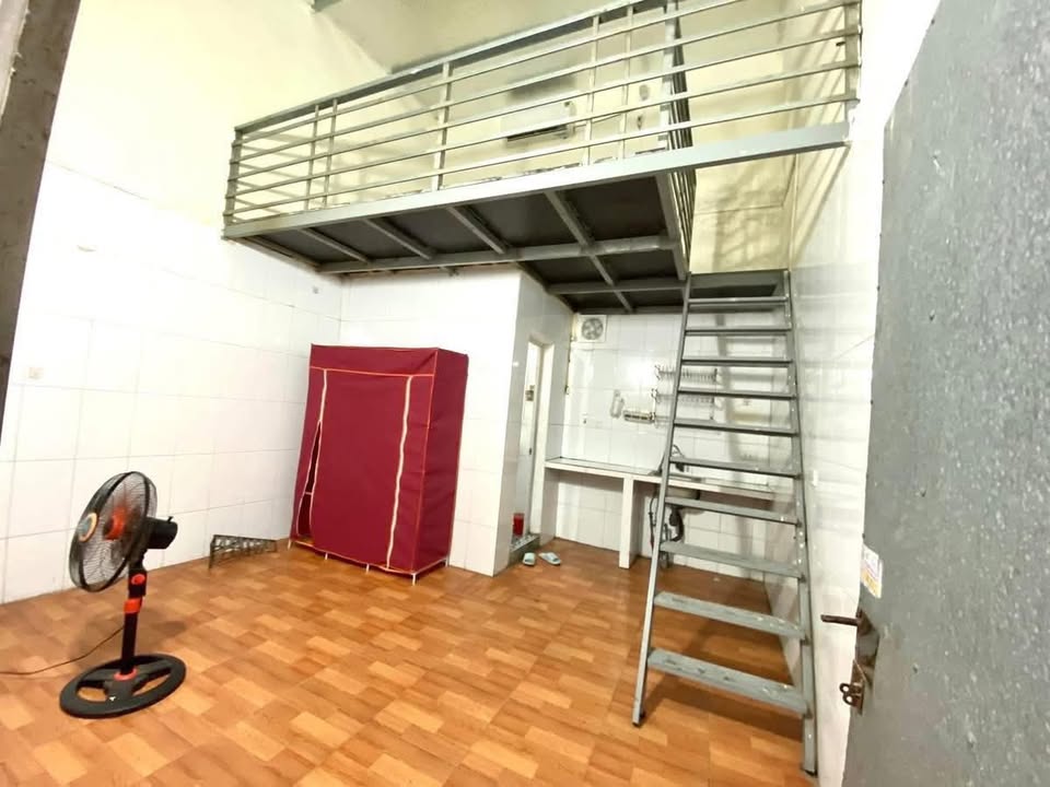 Thuê nhà riêng Vĩnh Hưng 20m² - Sẵn sàng ở ngay, gần UNETI!