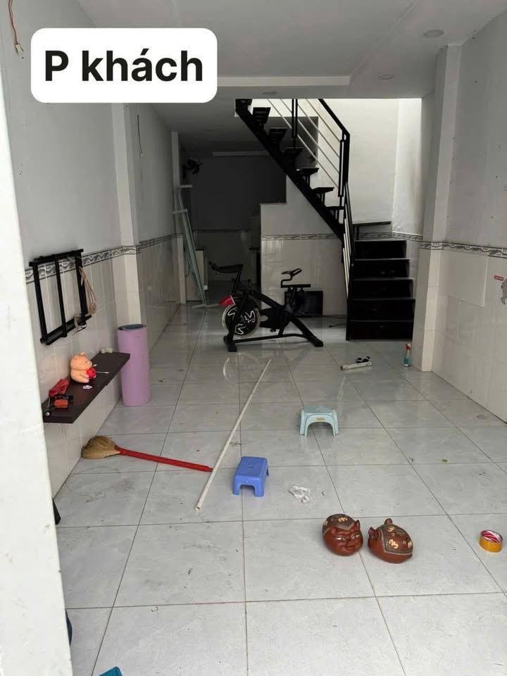 Cho thuê nhà Bùi Thế Mỹ Tân Bình 40m² giá 7 triệu - Sẵn sàng ở ngay!