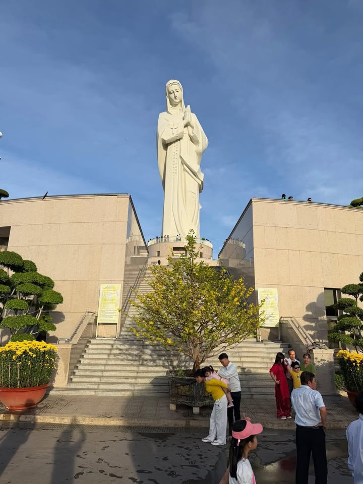 Nhà 2 Tầng 100m² Xuân Thới Sơn, Hóc Môn - Xe Tải Thông, Giá 4.6 Tỷ