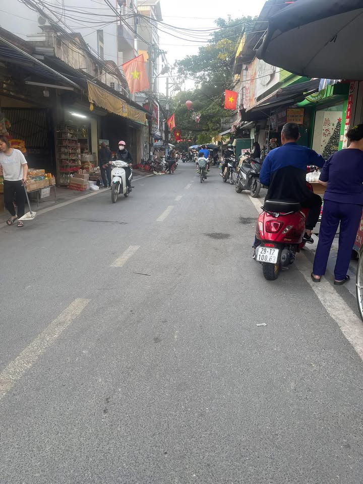 Nhà 54m² Văn Quán, Hà Đông - Kinh doanh Sầm uất, 4 Tầng, Giá 13 Tỷ