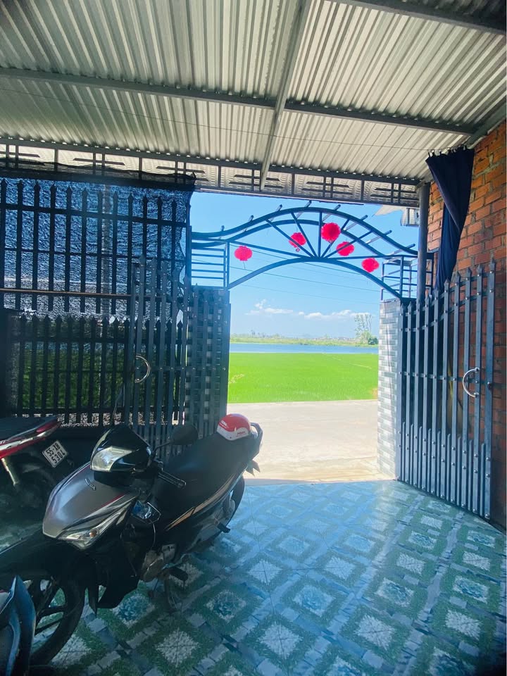 Nhà riêng Thôn Hữu Thành 174m² giá 1 tỷ - Ô tô vào tận nhà!