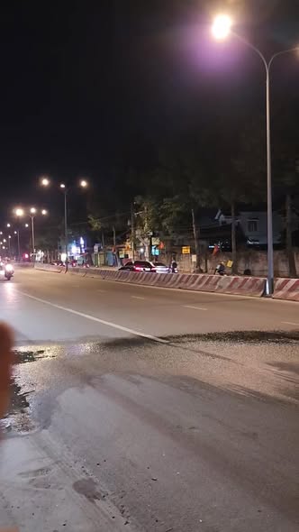 Cho thuê biệt thự góc 2 mặt tiền Nguyễn Thị Minh Khai, Thủ Dầu Một - 300m²