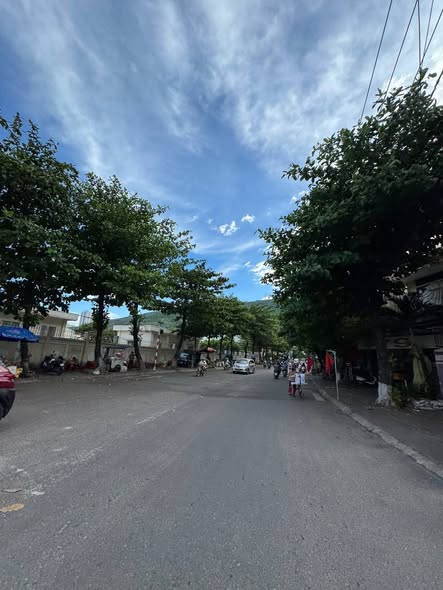 Nhà Mặt Tiền Quy Nhơn 82m² Giá 8 Tỷ - Vị trí đắc địa kinh doanh ngay!