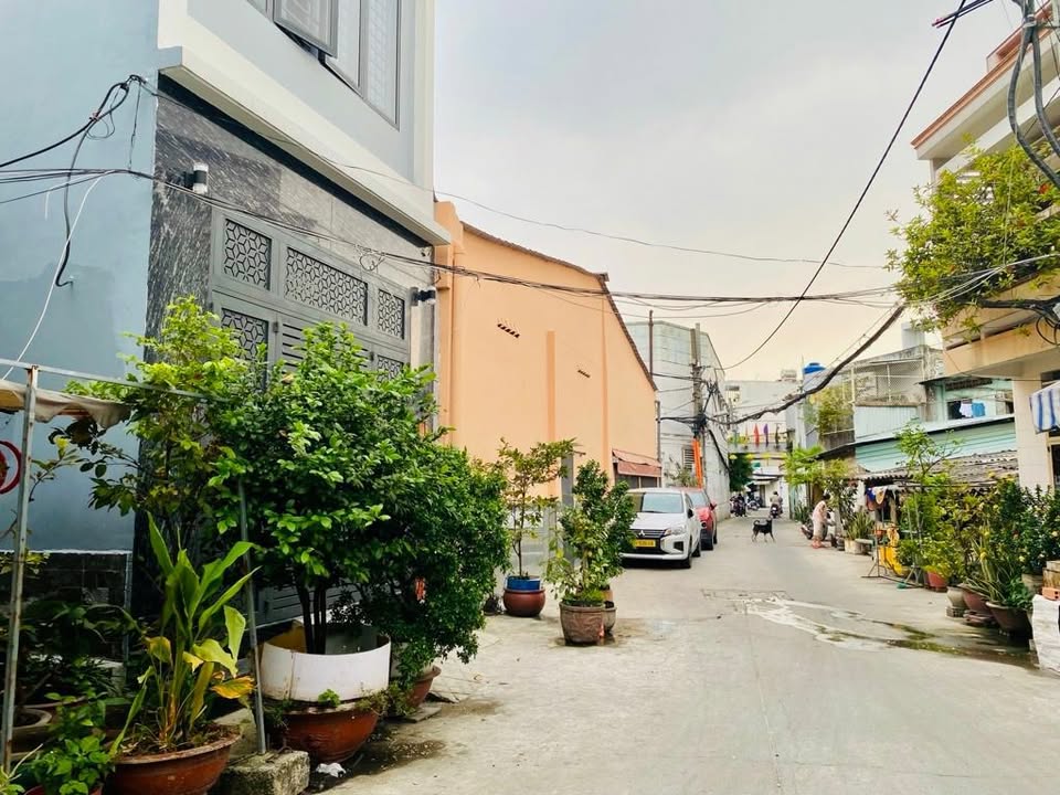 Bán Nhà Quận 6 155m² Ngang 8.6m - Giá 9 Tỷ, Gần Chợ Phú Lâm