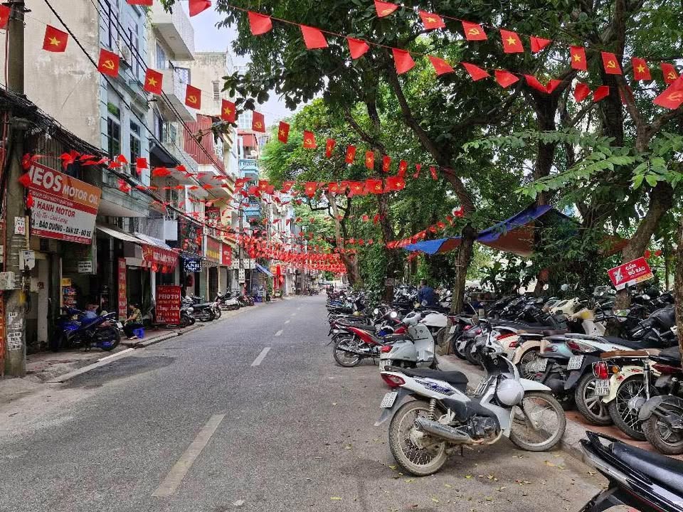 Bán nhà mặt phố Cầu Trắng Hà Đông 22m² - Vị trí đắc địa kinh doanh!