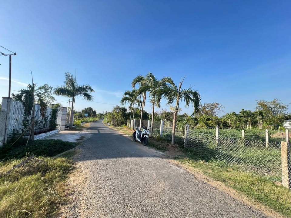 Đất nền Long Thuận, Gò Công 328m² giá 1.35 tỷ - Sổ hồng sẵn