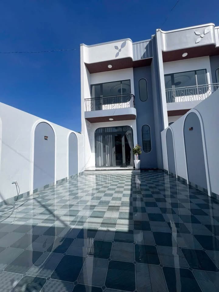 Bán nhà Phường Phù Đổng Pleiku 130m² 2.7 tỷ - Sẵn sàng ở ngay!