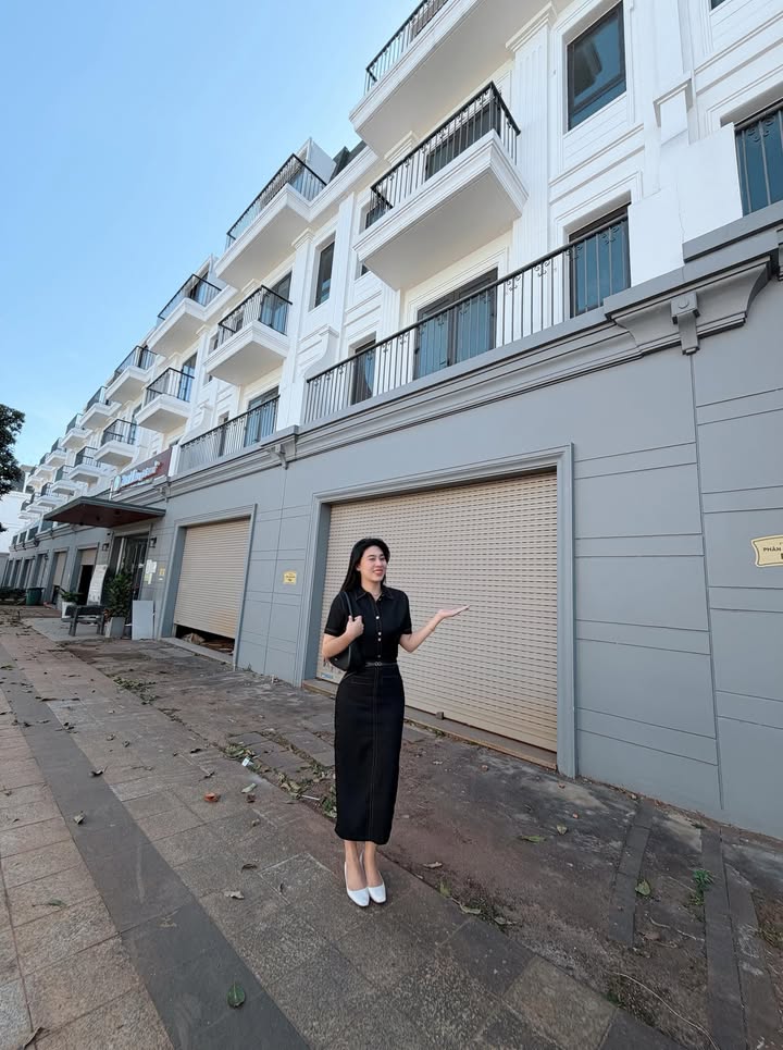 Townhouse ECOCITY PREMIA 117m² - Sổ Sẵn Giá 8.2 Tỷ