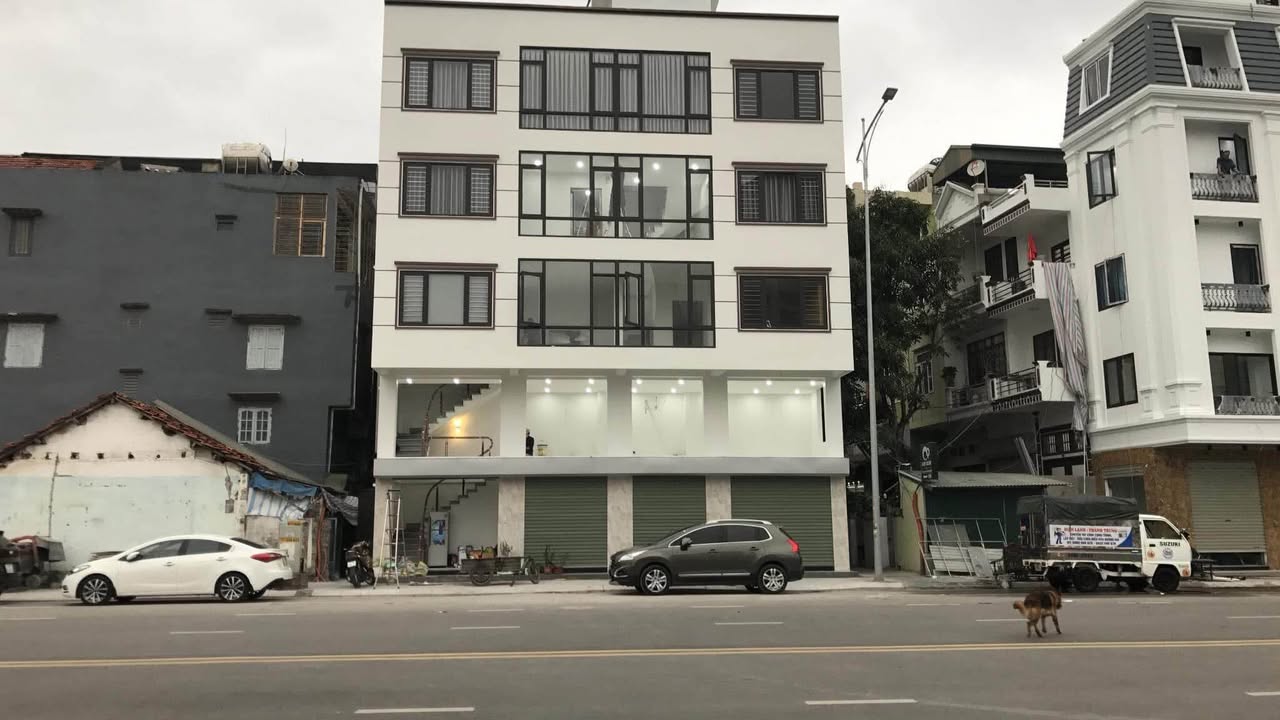 Nhà phố 2 mặt tiền Hạ Long - Kinh doanh sầm uất, vị trí vàng!