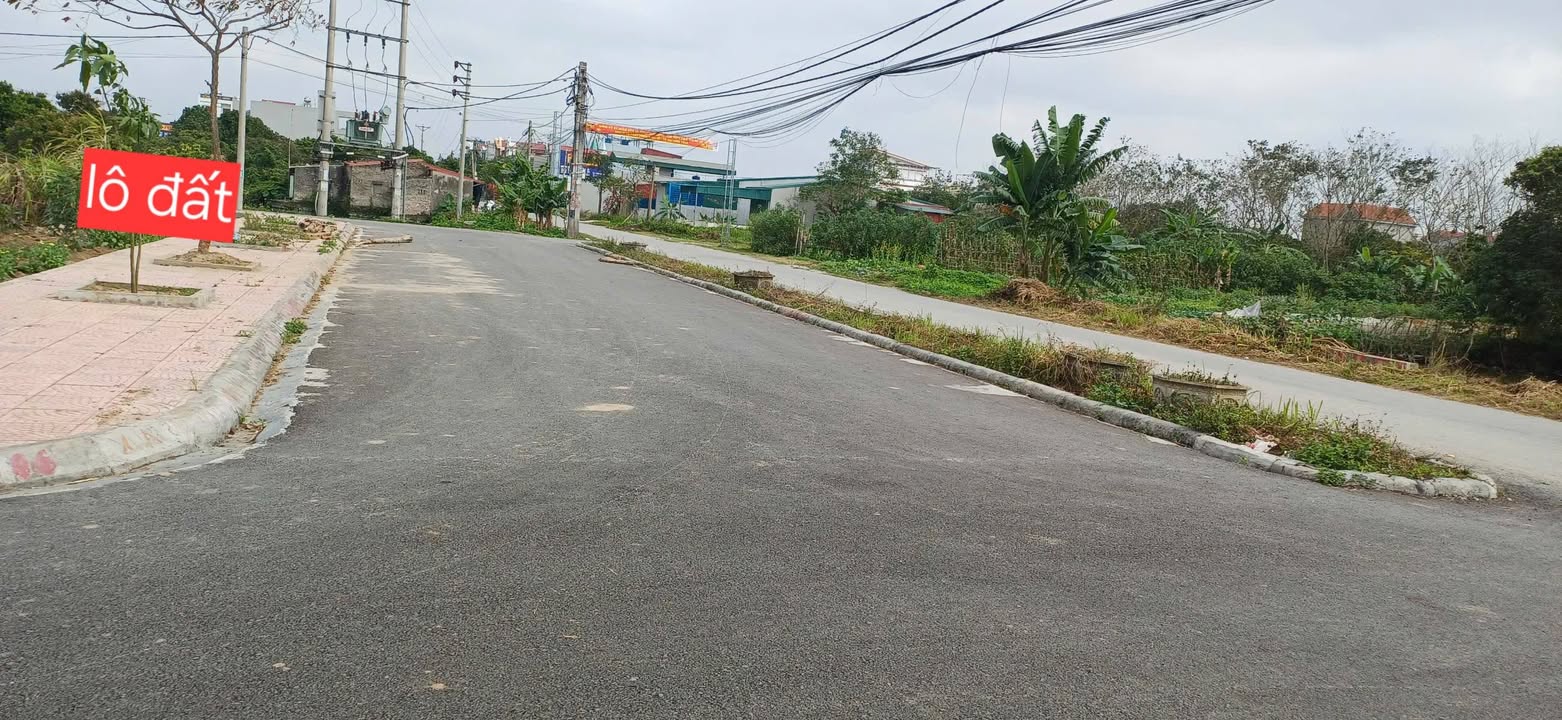 Bán đất nền Phan Sào Nam Phù Cừ 105m² giá 2.2 tỷ - Vị trí đắc địa!