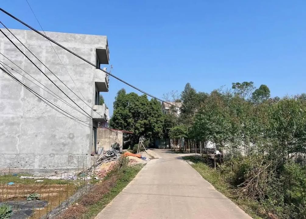 Đất Đấu Giá Đa Mai 100m² - Hướng Đông, Sổ Đỏ, Giá 2 Tỷ