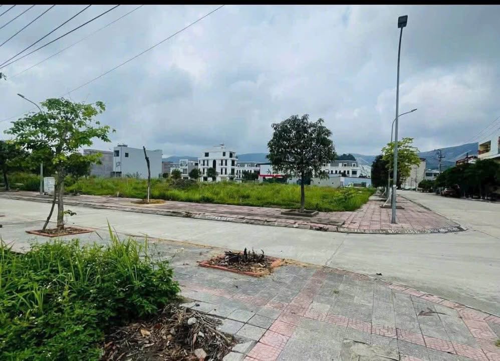 Đất nền VinCom Cẩm Phả 102m² Hướng Nam - Sổ đỏ sẵn sàng giao dịch