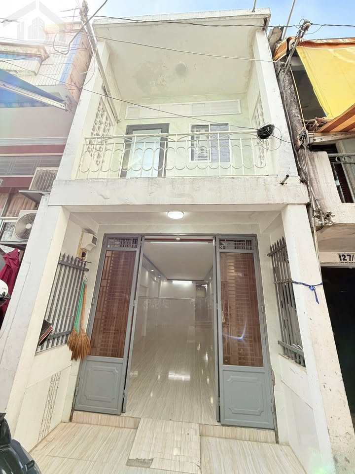 Cho thuê nhà trệt lầu 3PN hẻm Nguyễn Văn Cừ, Ninh Kiều - 6 Triệu/tháng