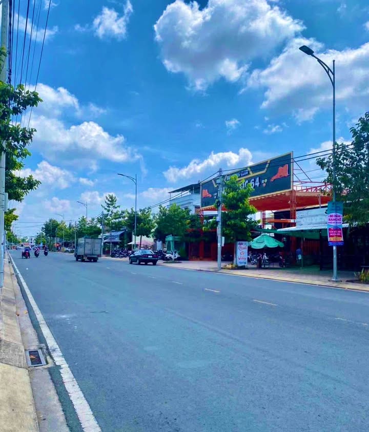 Đất nền Vĩnh Long 4000m² - Mặt tiền Mậu Thân 2, đường to ô tô!