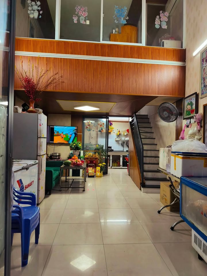 Nhà nguyên căn Núi Thành, Hải Châu 7.5 triệu - Sẵn sàng ở ngay!