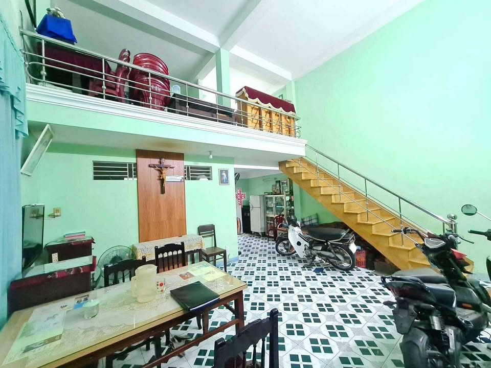 Nhà 3 tầng Lê Duẩn 78m² - Giá tốt hiếm có tại Thanh Khê!