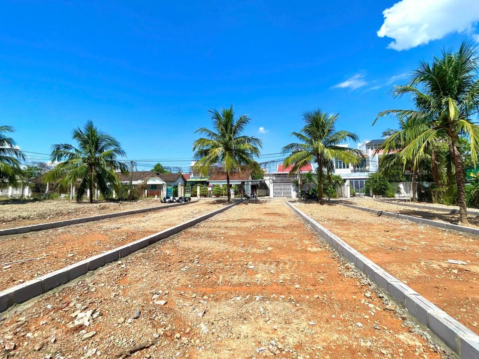 Đất nền mặt tiền Ngô Quyền, Diên Khánh 121m² - Giá 2.78 tỷ, sổ đỏ