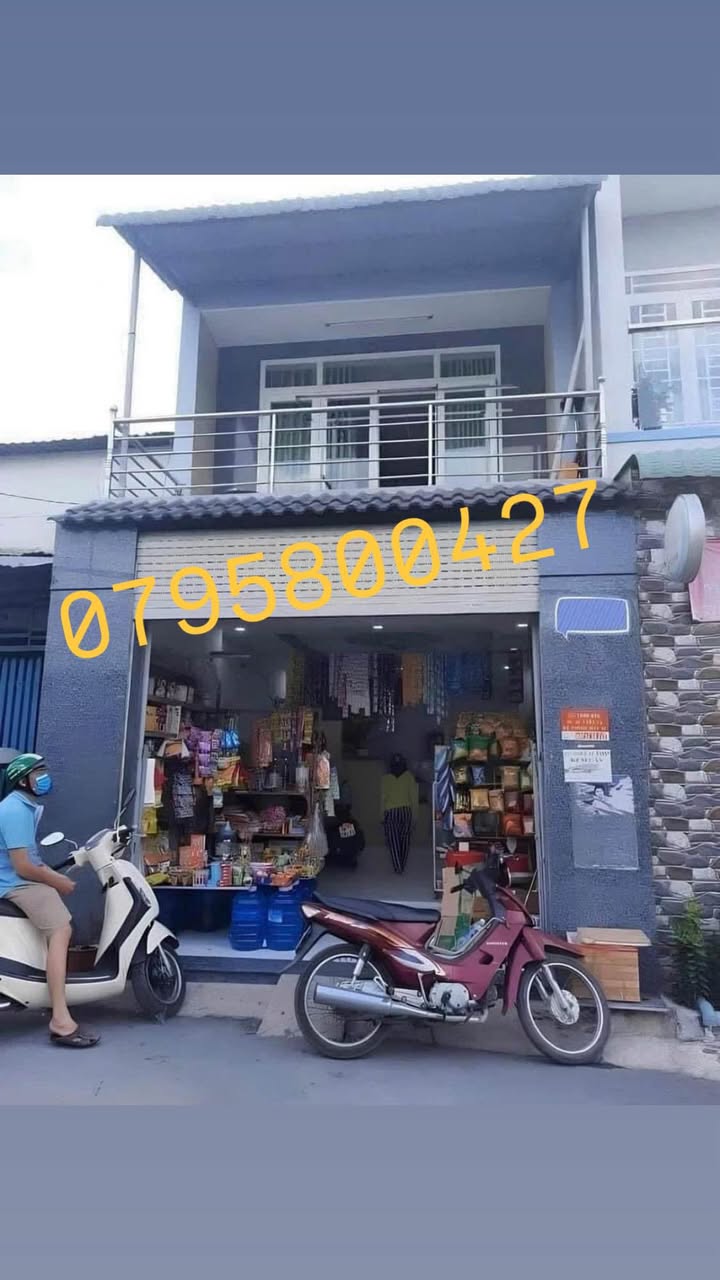 Nhà Mặt Tiền Chợ Bình Chánh 100m² - Giá 5.9 Tỷ, Sẵn Sàng Kinh Doanh