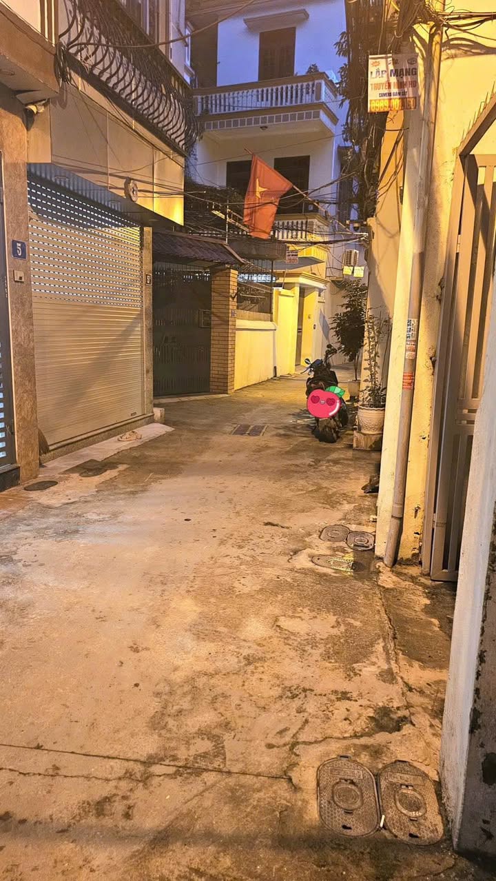 Nhà Vĩnh Hưng Hoàng Mai 28m² 2 Tầng - Chính chủ bán gấp 3.25 tỷ