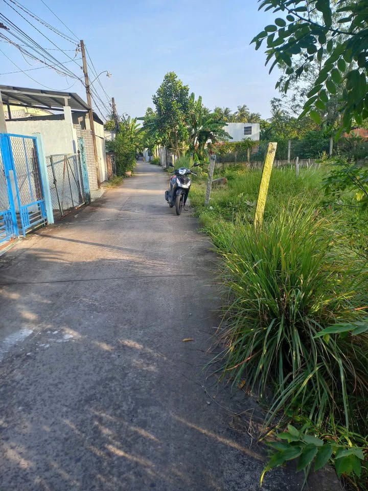 Đất nền Phường 1 Trà Vinh 100m² giá 590 triệu - Sổ đỏ chính chủ!