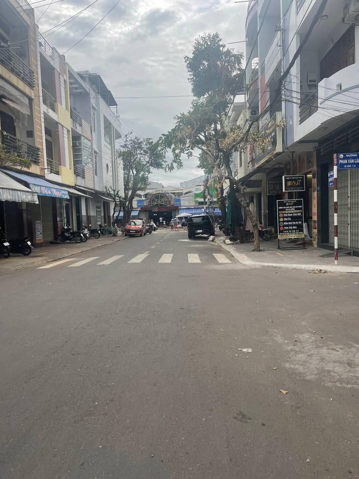 Nhà mặt tiền Nguyễn Hữu Thọ Quy Nhơn 80m² giá 6 tỷ - Vị trí đắc địa!