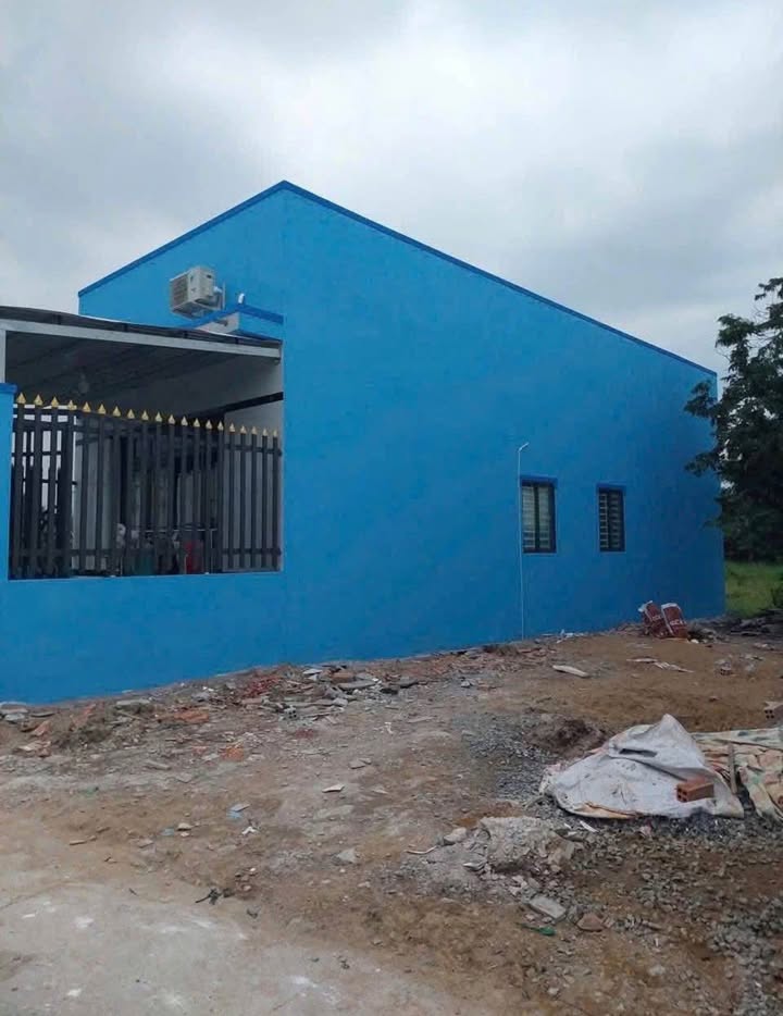 Nhà Mặt Tiền Cô 4 Ớt, Cần Giuộc - 101m² Thổ Cư, Giá 1.28 Tỷ