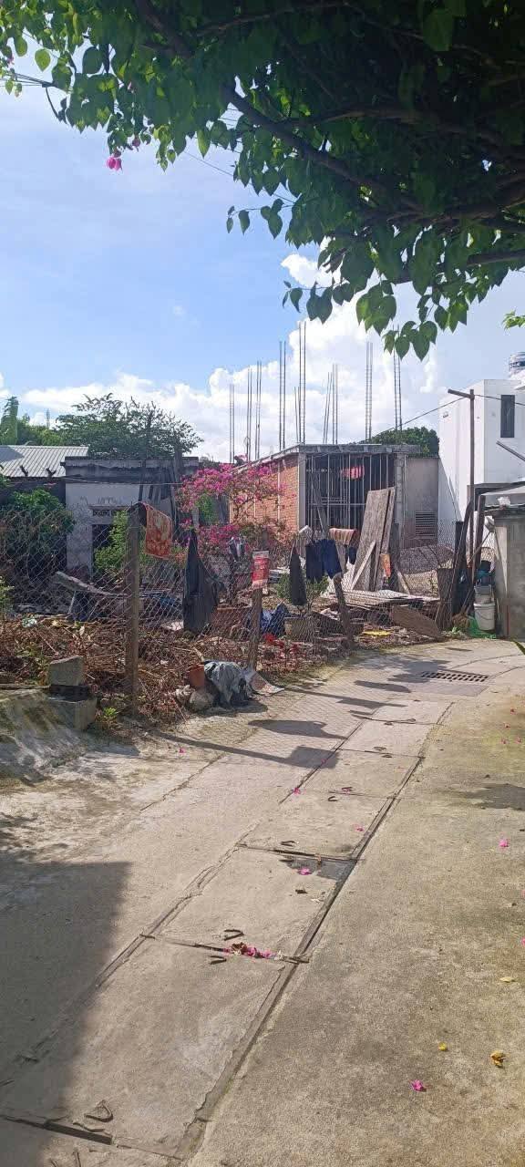 Bán đất Diên Khánh 137m² - Sổ đỏ sẵn sàng, giá 1.1 tỷ