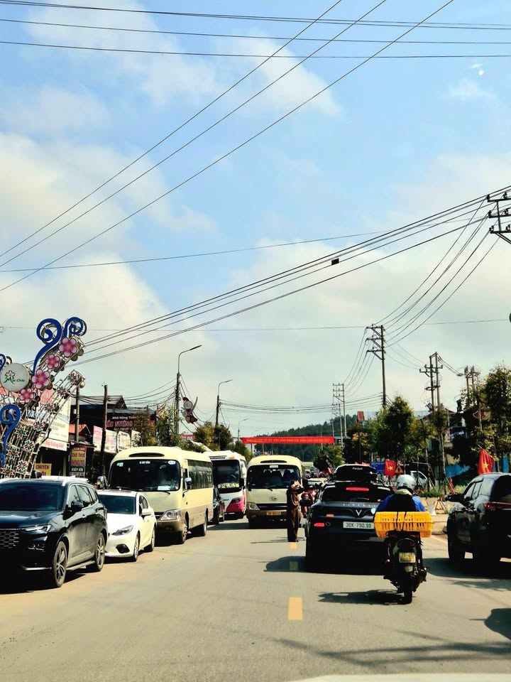 Đất nền Mường Sang Mộc Châu 200m² giá 1 tỷ - Nghỉ dưỡng lý tưởng!