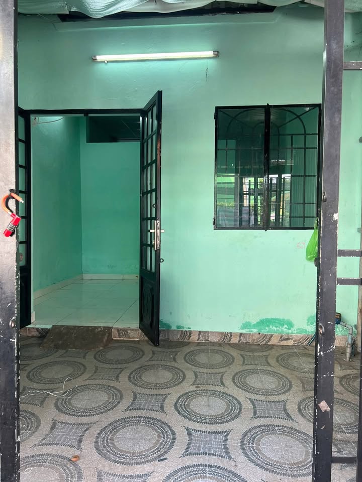 Nhà nguyên căn Hóc Môn 40m² giá 3.5 triệu - Sẵn sàng ở ngay!