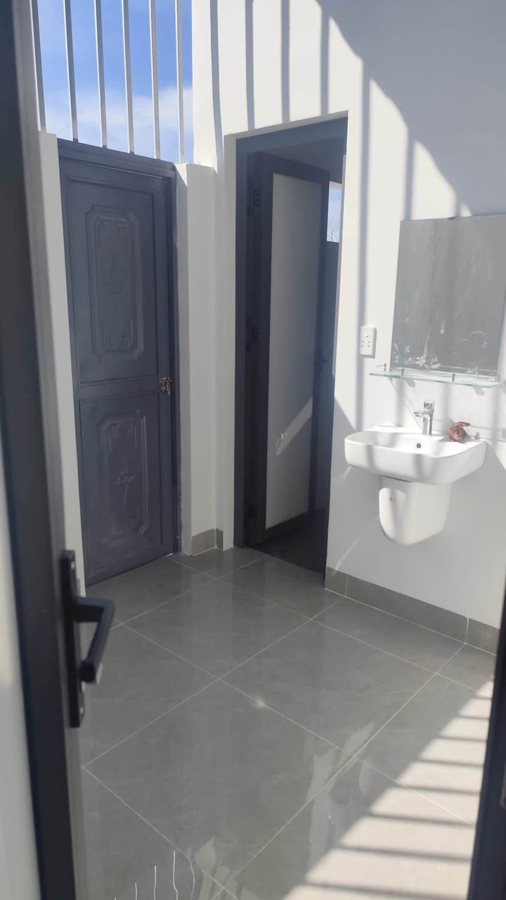 Nhà 175m² Thôn 3 Eakhăl - Sổ đỏ, Giá 1.19 Tỷ - Sẵn Sàng Dọn Vào Ở Ngay