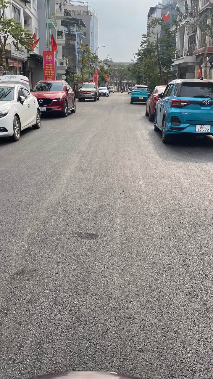 Bán đất Thanh Am Long Biên 40m² giá 5.25 tỷ - Sổ đỏ chính chủ